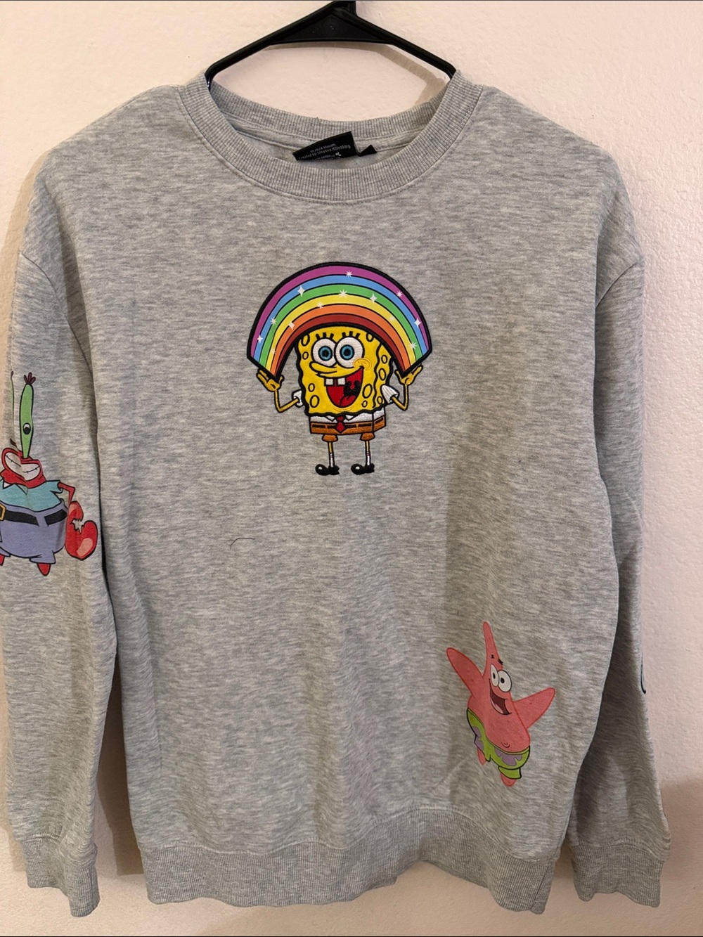 Nickelodeon Gray SpongeBob Rainbow Crewneck Sweatshirt